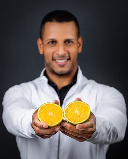 Ihuri Meira - Nutrição Clínica e Esportiva