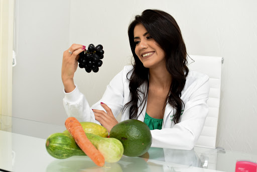 NUTRICIONISTA PRISCILA BUENO
