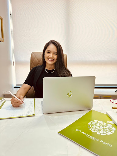 Nutricionista Andressa Porto - Especialista em emagrecimento