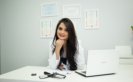 Rayane Silva - Nutricionista Clínica e Esportiva