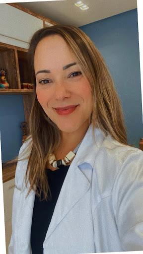Dra. Julie Lobo, PhD - Nutricionista Renal - SJC