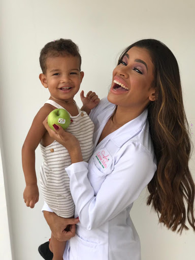 Larisse Mota - Nutricionista materno infantil