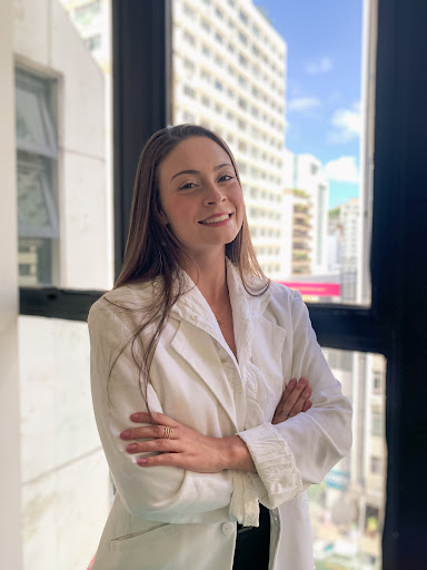Letícia Carvalho - Nutricionista em Juiz de Fora