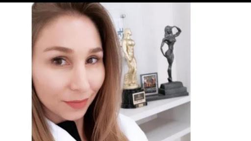 Dra. Débora Mocelin