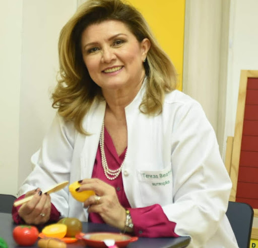 Dra. Tereza Beatriz - Nutricionista Funcional e Fitoterapia em Manaus