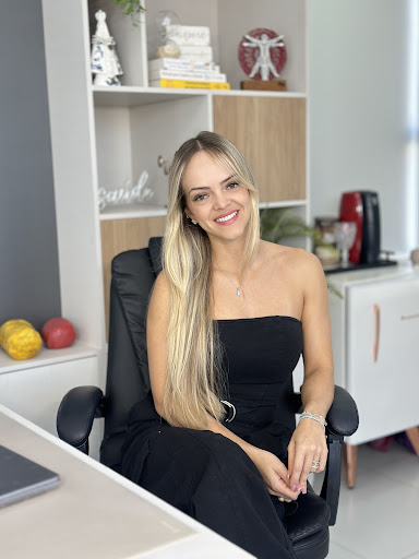 Leticia Tona Nutricionista