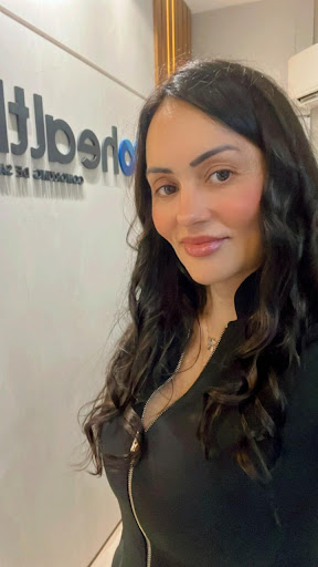 Dra. Cristiane Brum/Biomédica/Nutricionista