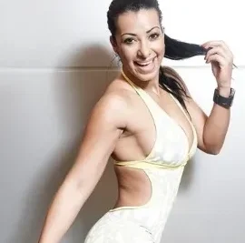 cintia santos nutricao esportiva e clinica e treinamento fisico