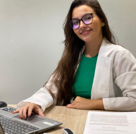nutricionista cintia urnau